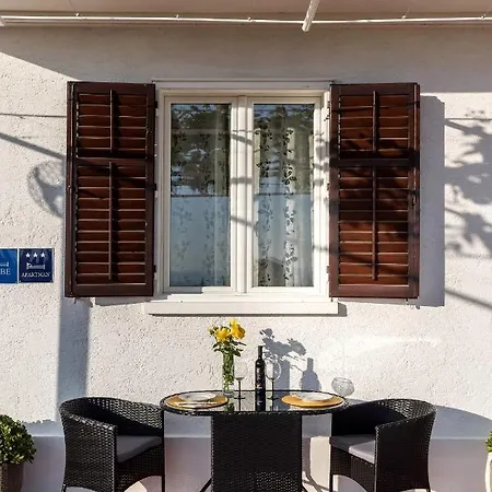 Anna Pensjonat Mlini